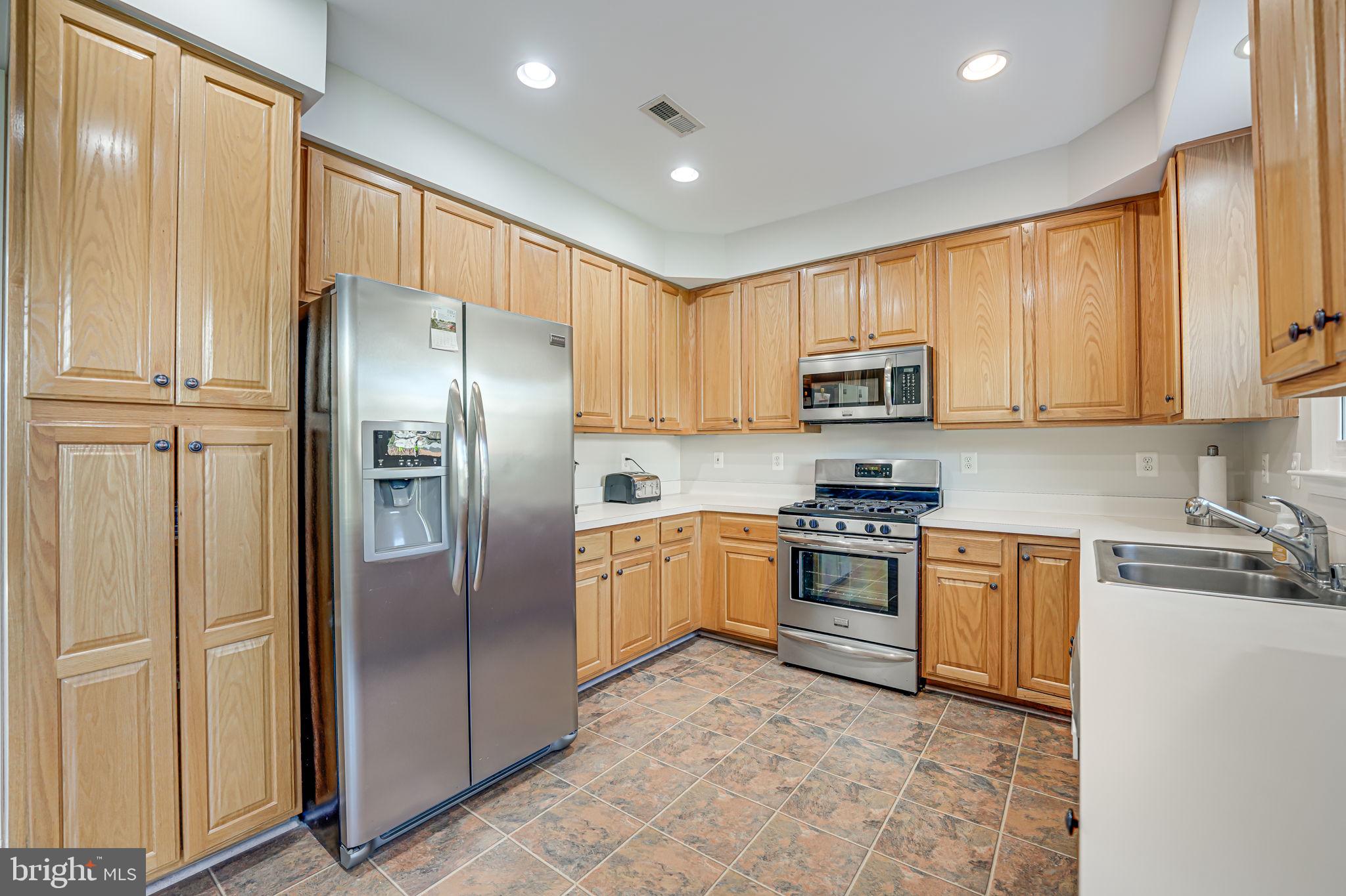 DALE CITY - Residential