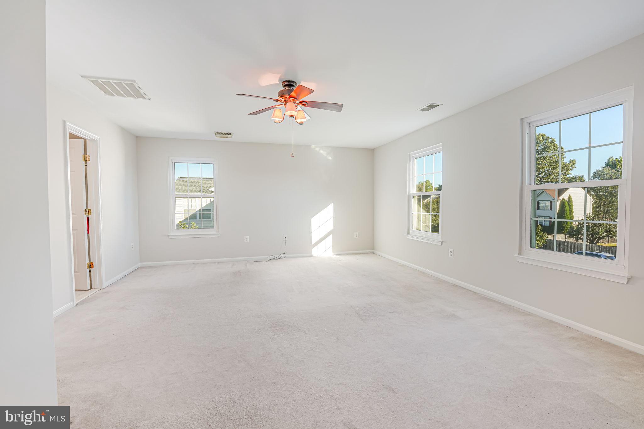 DALE CITY - Residential