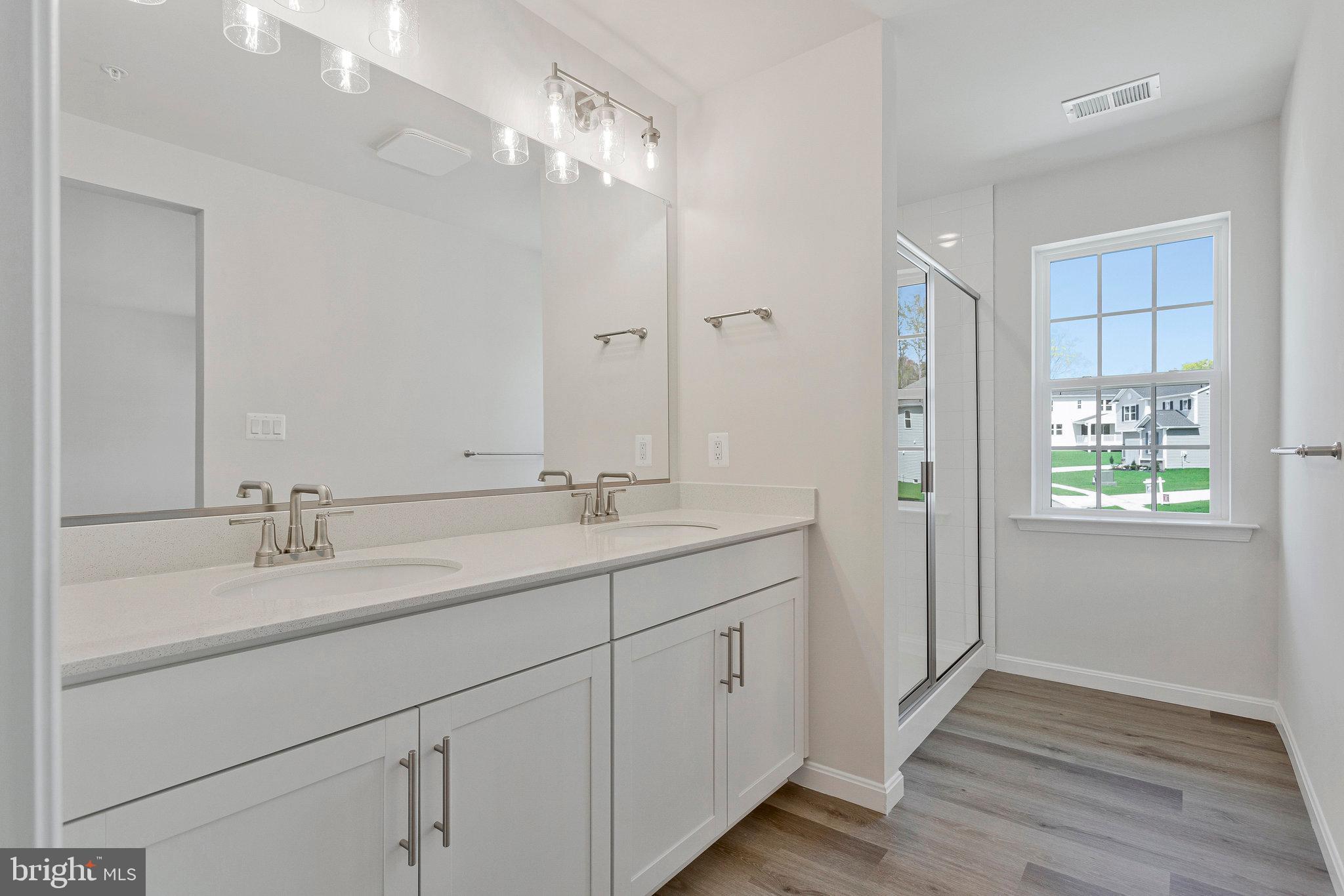 NORTHWOODS - Residential