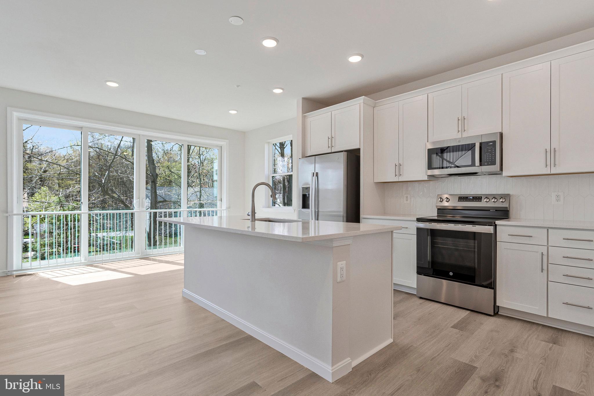 NORTHWOODS - Residential