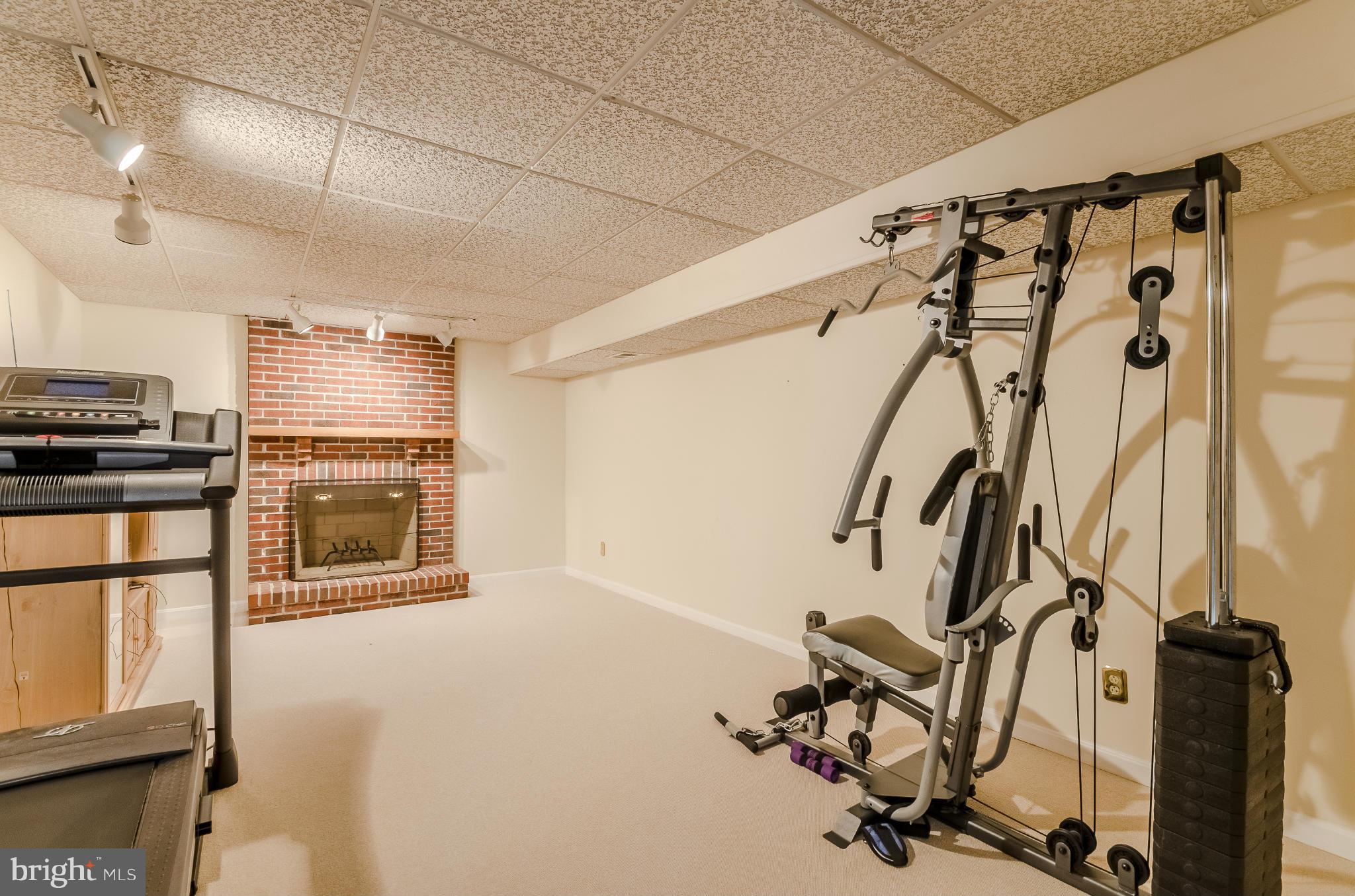 PLEASANT HILL - Residential