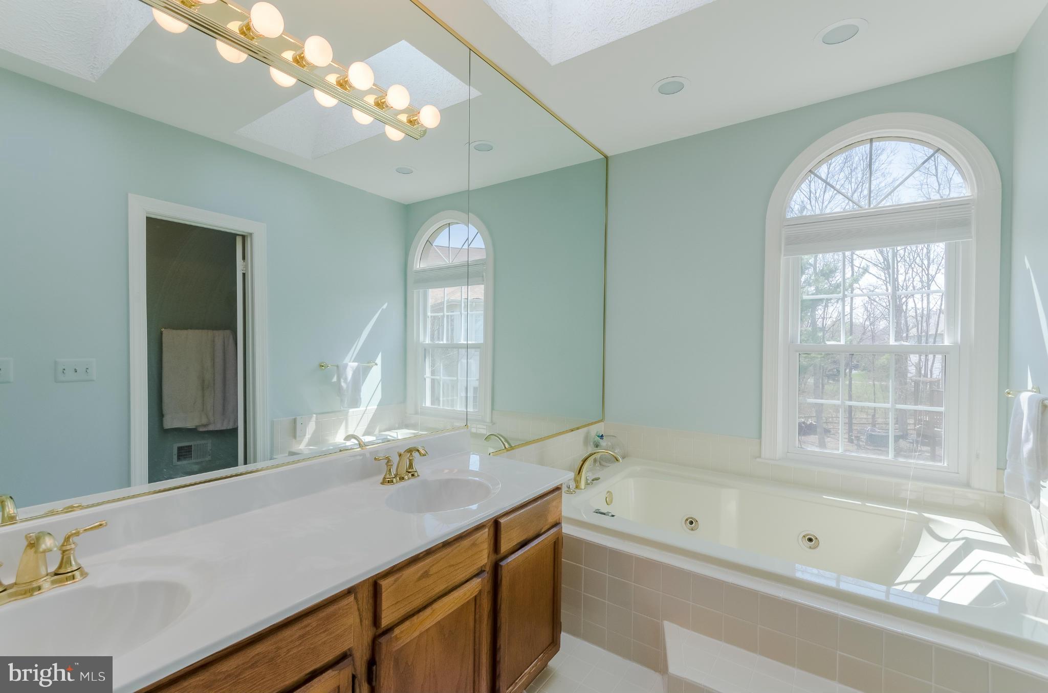 PLEASANT HILL - Residential