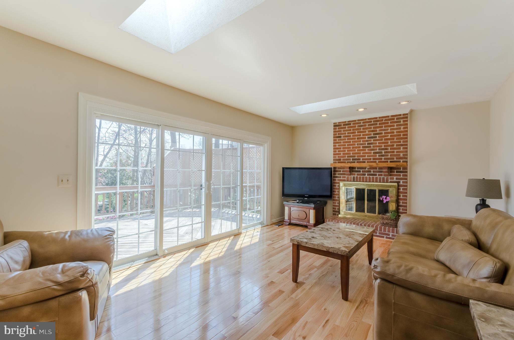 PLEASANT HILL - Residential