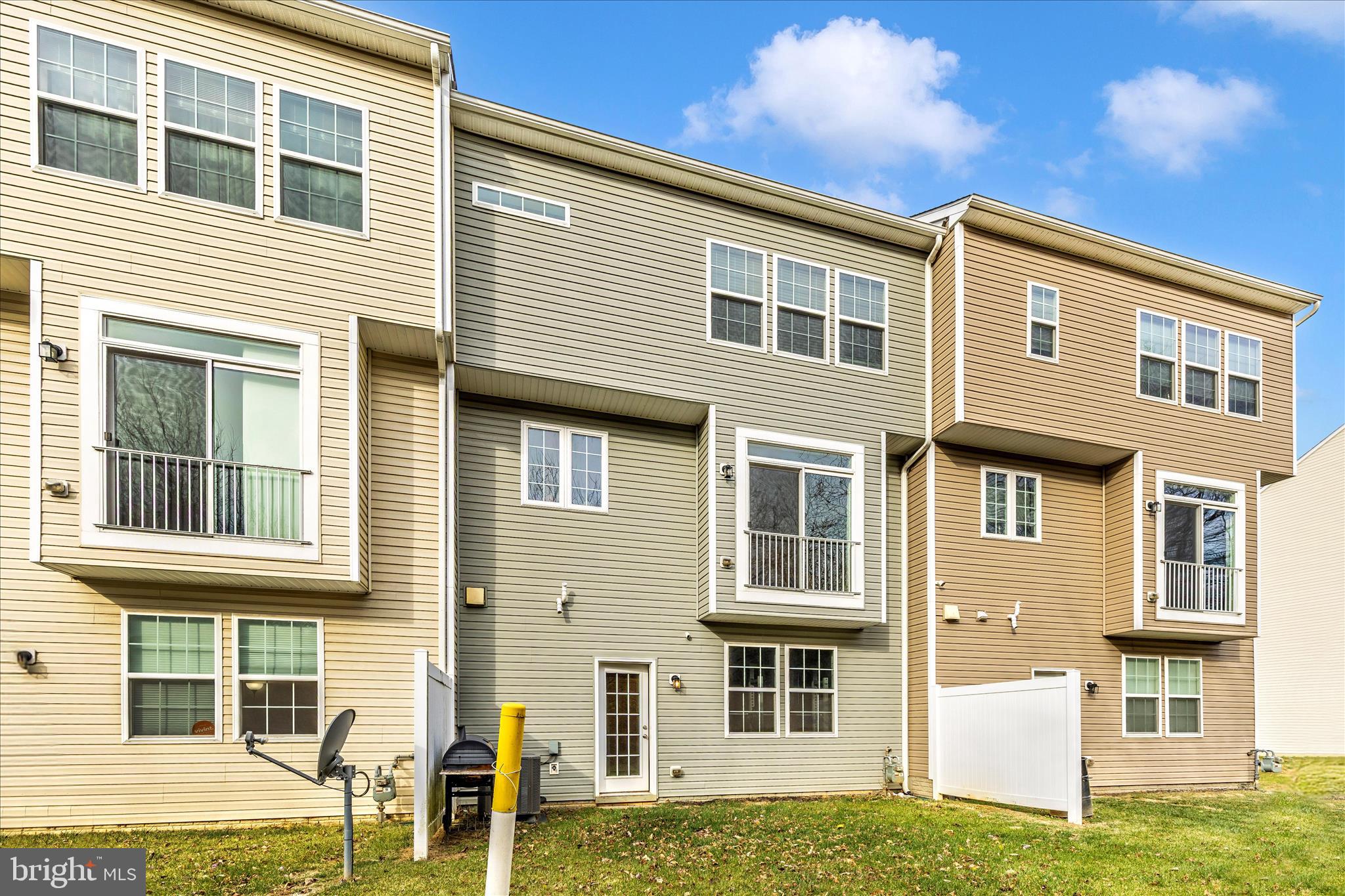 ROSEWOOD VILLAGE - Residential