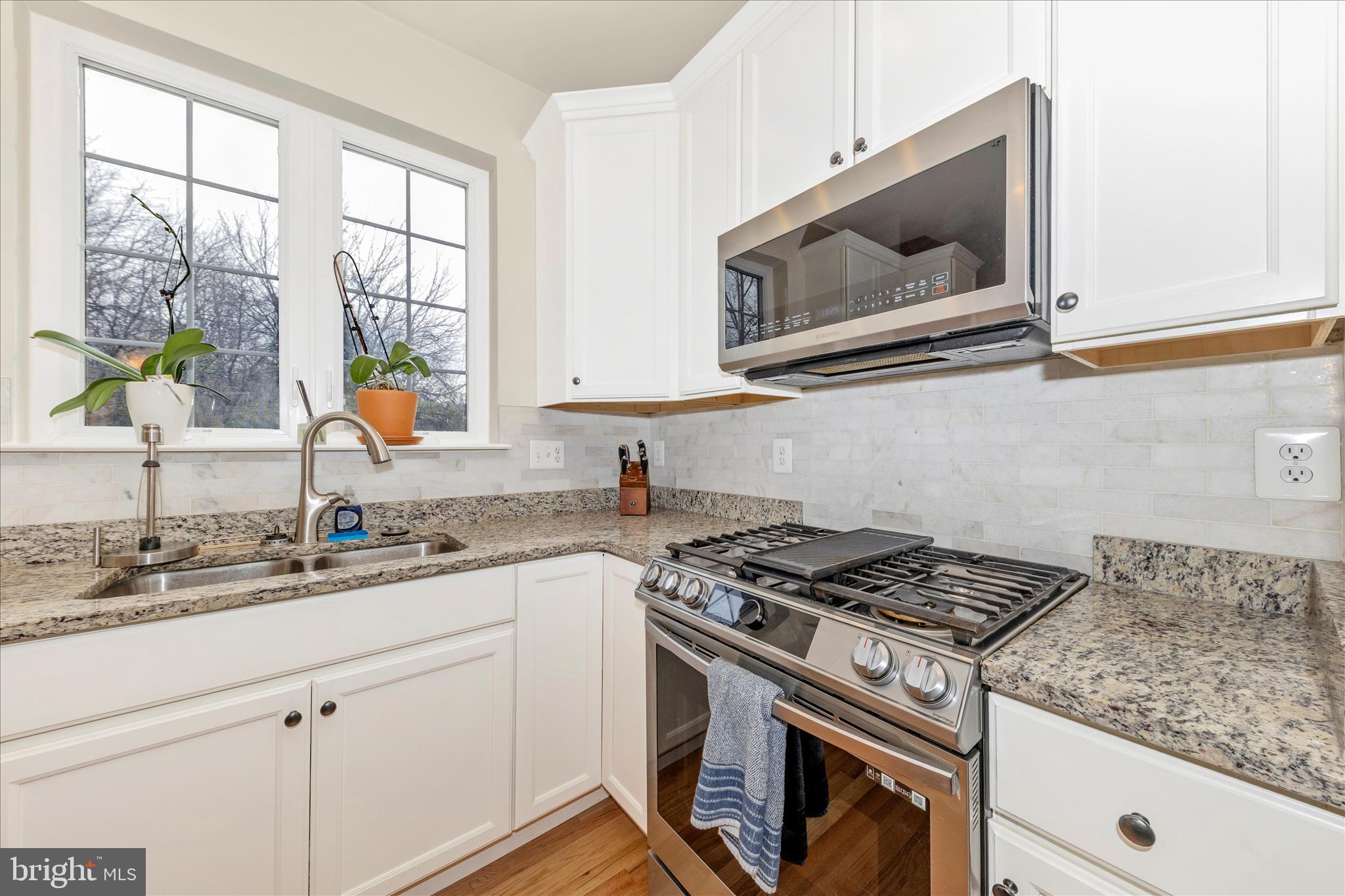 ROSEWOOD VILLAGE - Residential