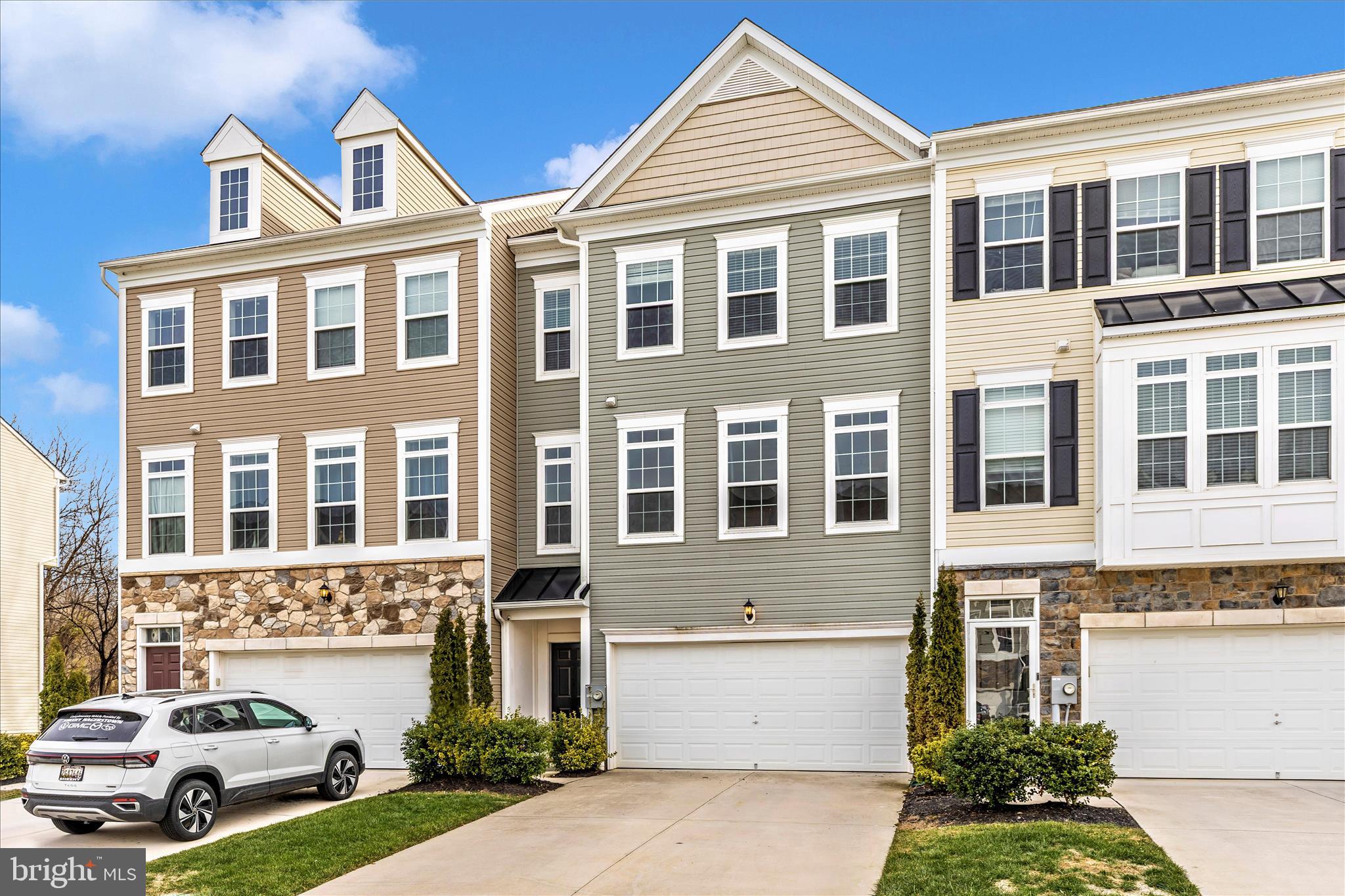 ROSEWOOD VILLAGE - Residential