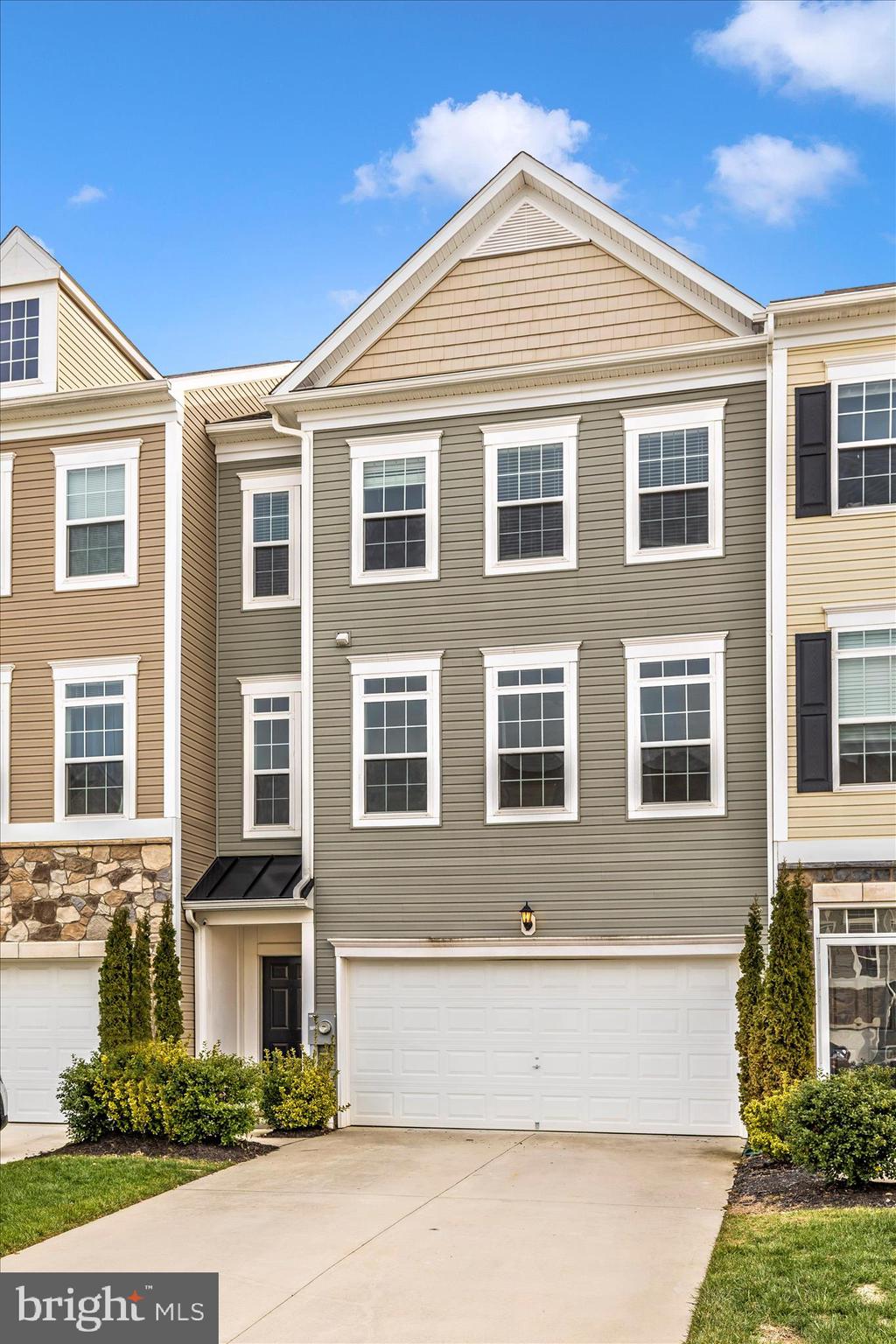 ROSEWOOD VILLAGE - Residential