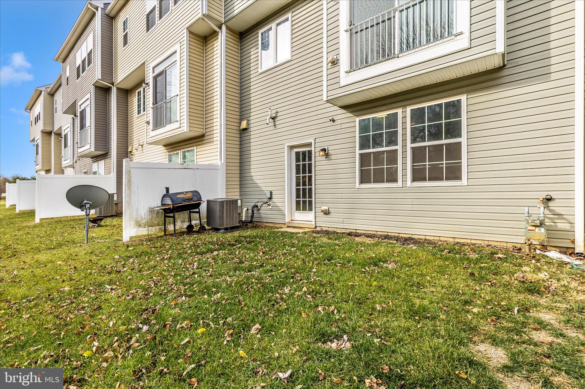 ROSEWOOD VILLAGE - Residential