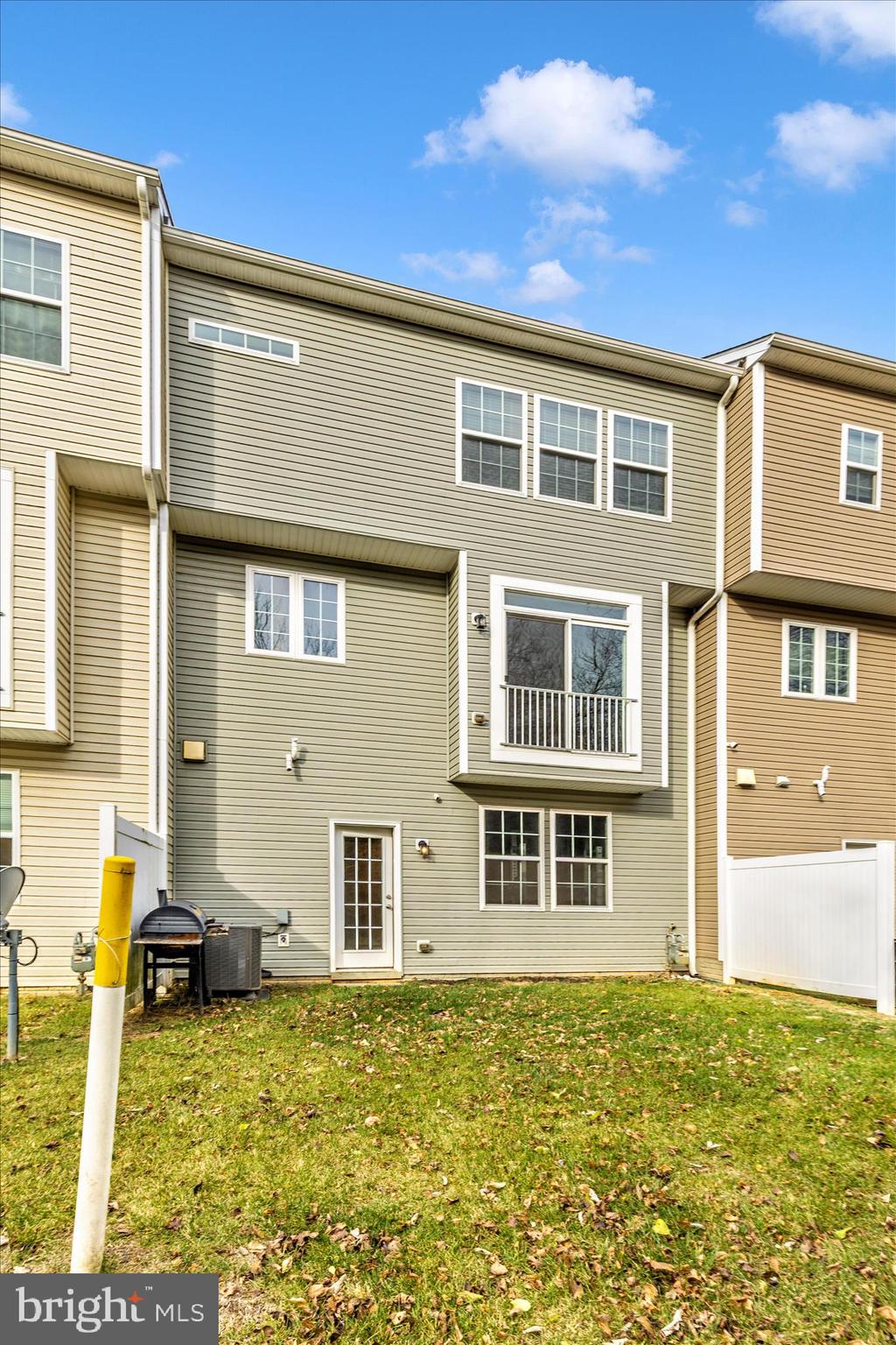 ROSEWOOD VILLAGE - Residential