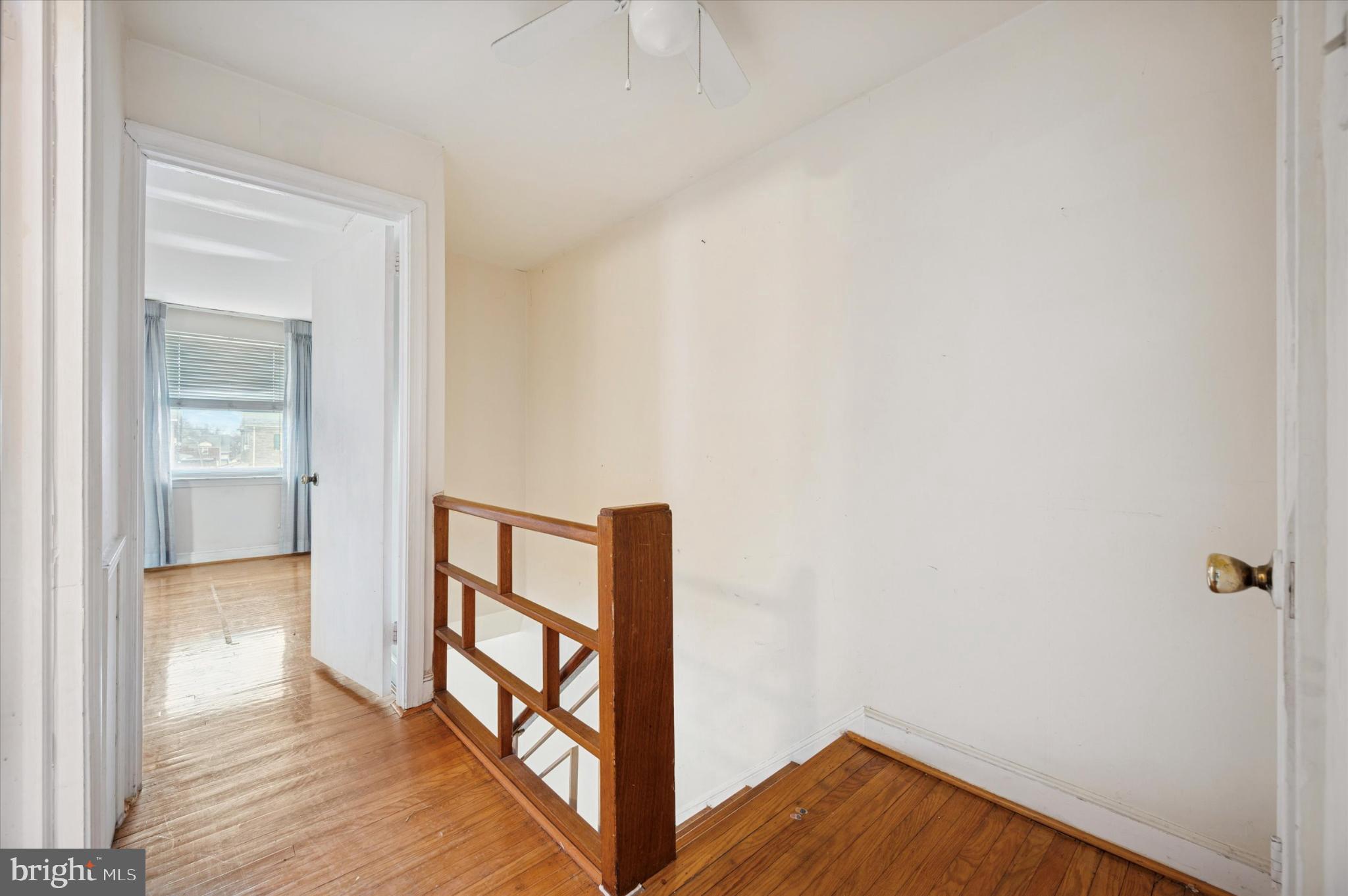 EAST OAK LANE - Residential