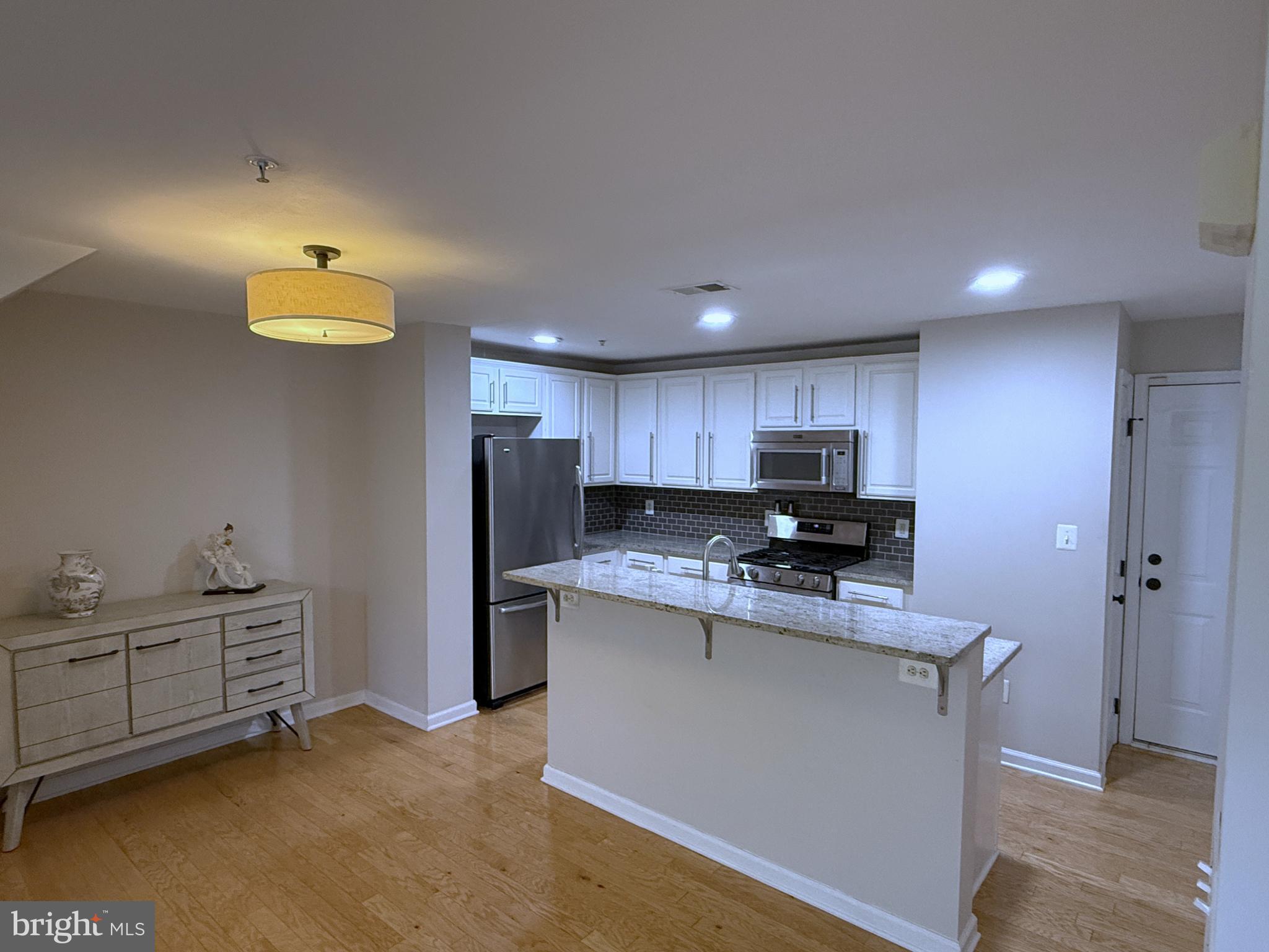 5019 ANCHORSTONE DRIVE 5019