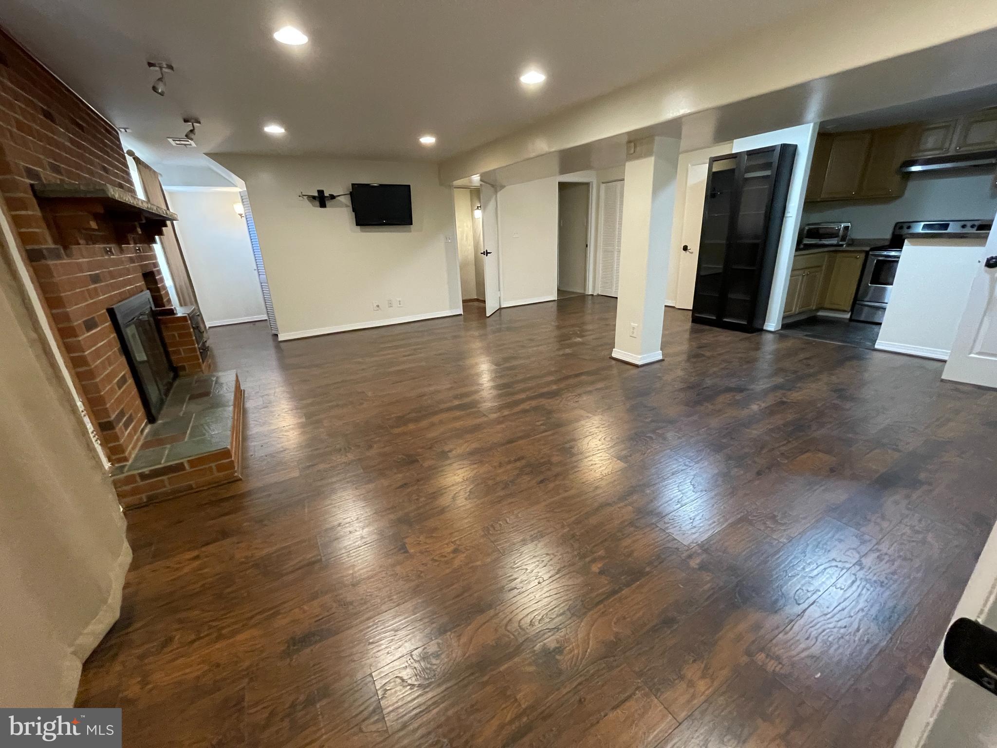 LIBERIA WOODS - Residential