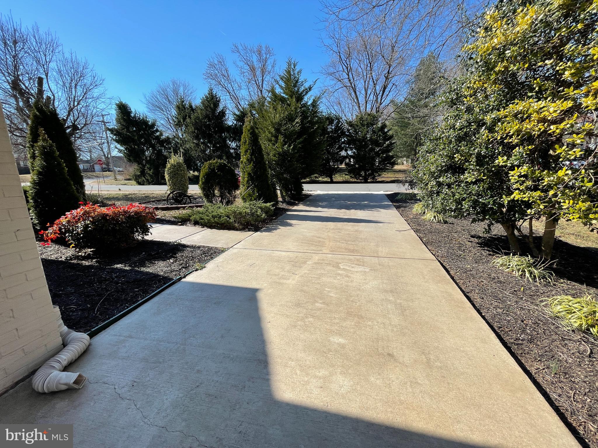 LIBERIA WOODS - Residential