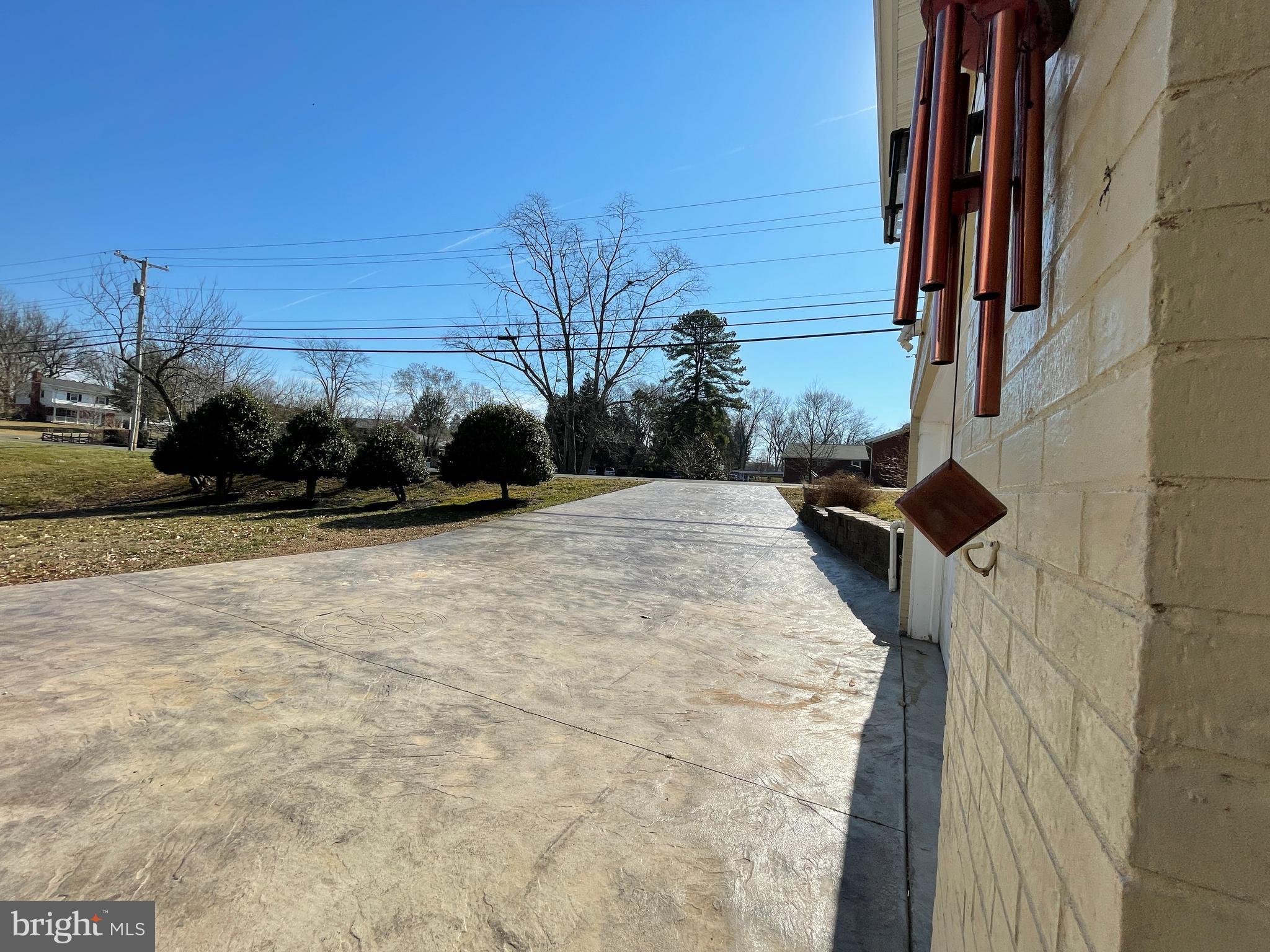 LIBERIA WOODS - Residential