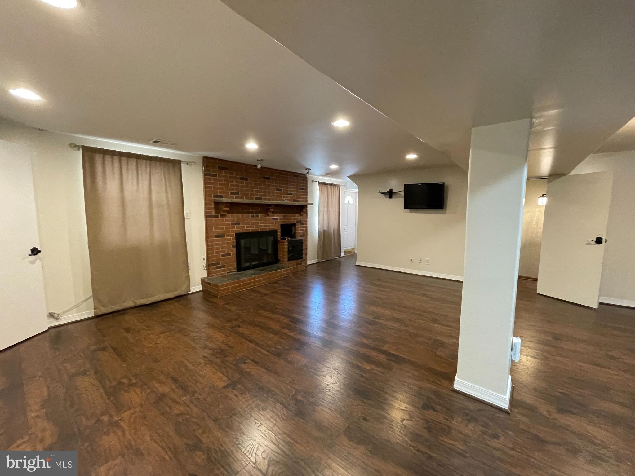 LIBERIA WOODS - Residential