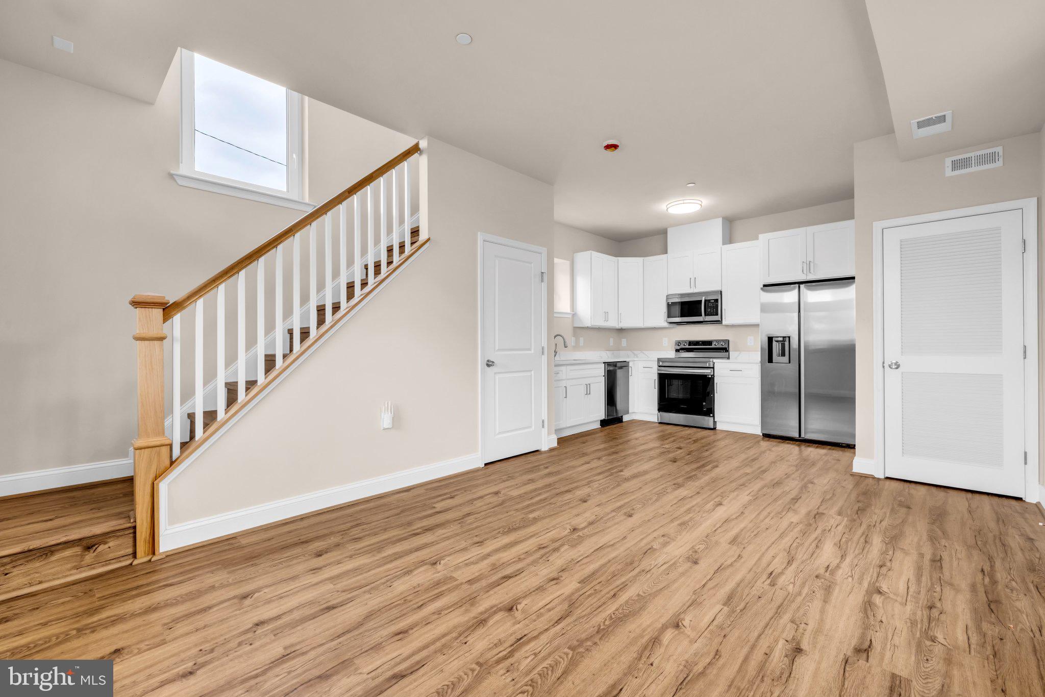 1129 MONROE CIRCLE UNIT A