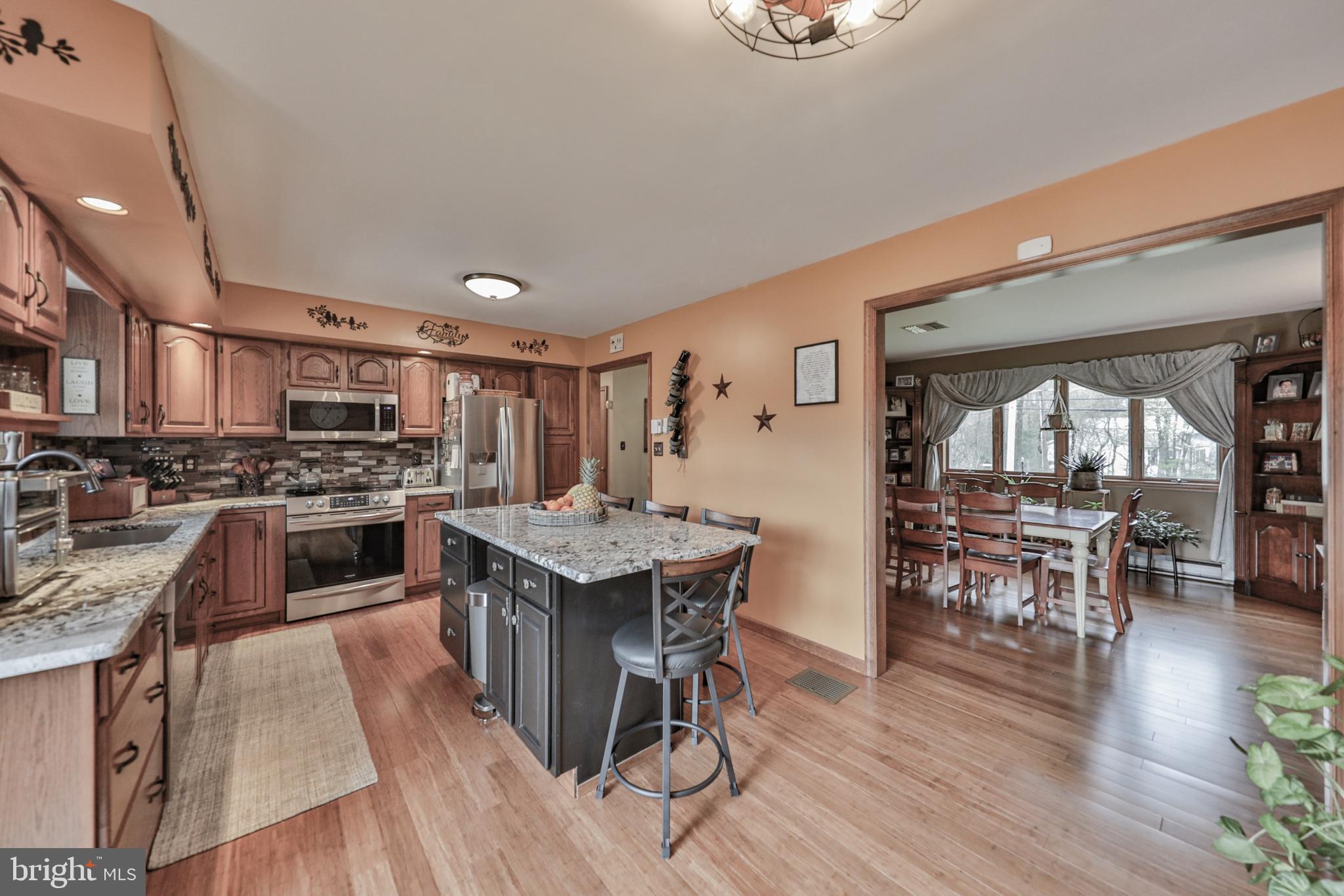 TOWAMENSING - Residential