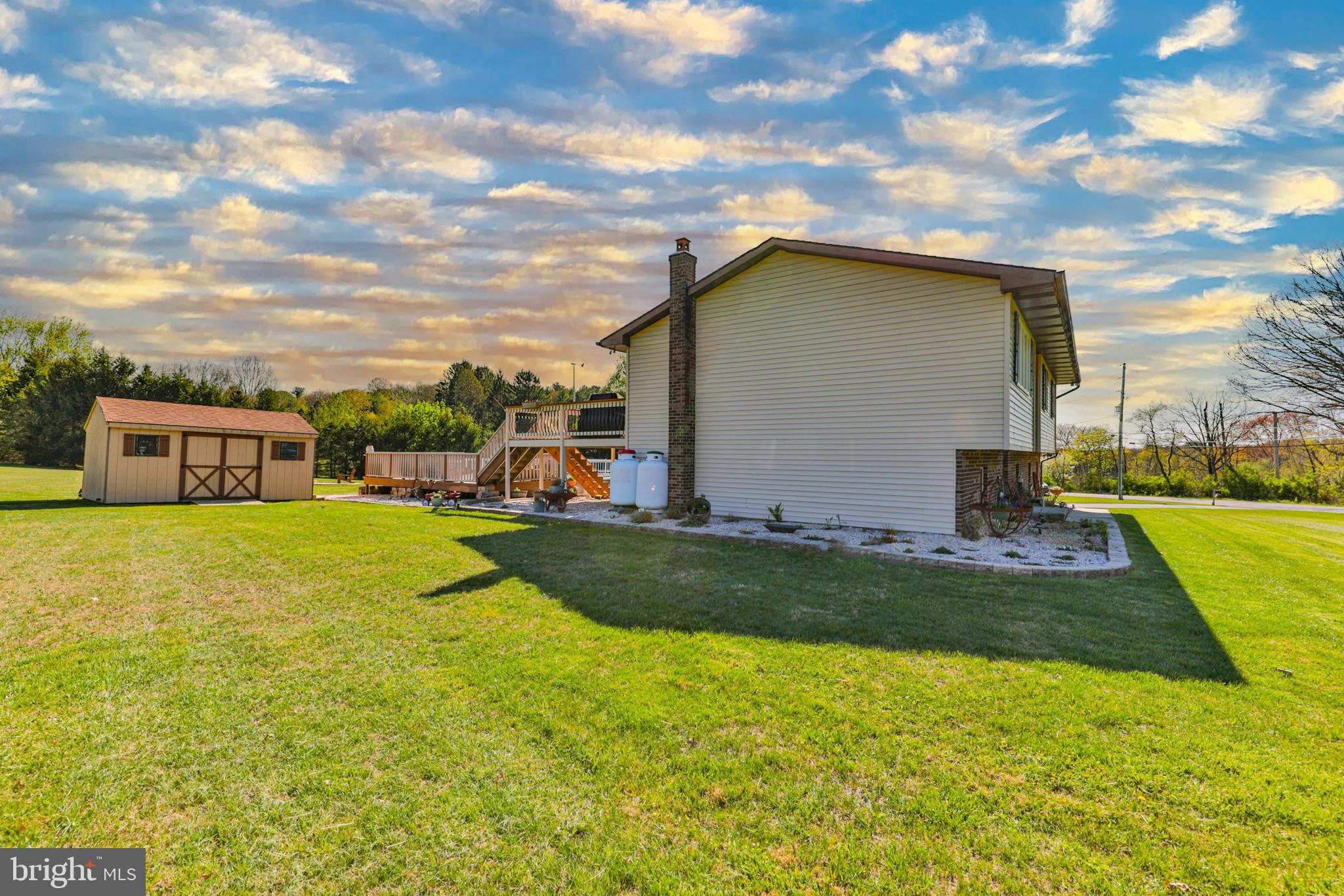 TOWAMENSING - Residential