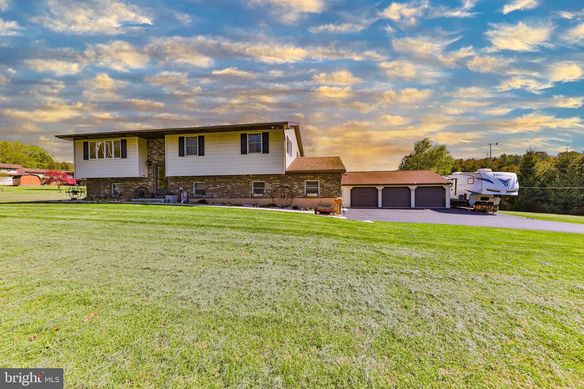 TOWAMENSING - Residential