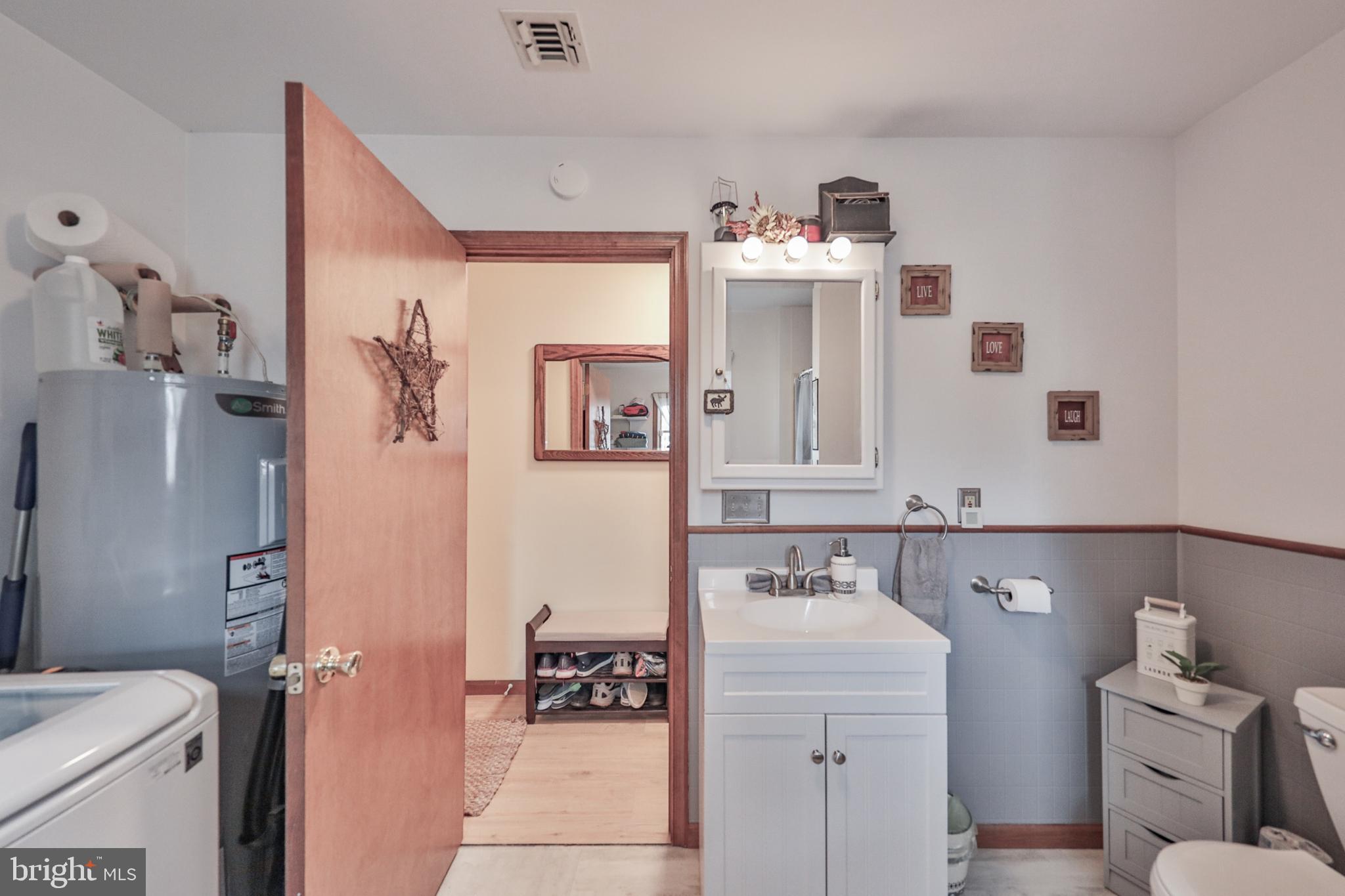 TOWAMENSING - Residential