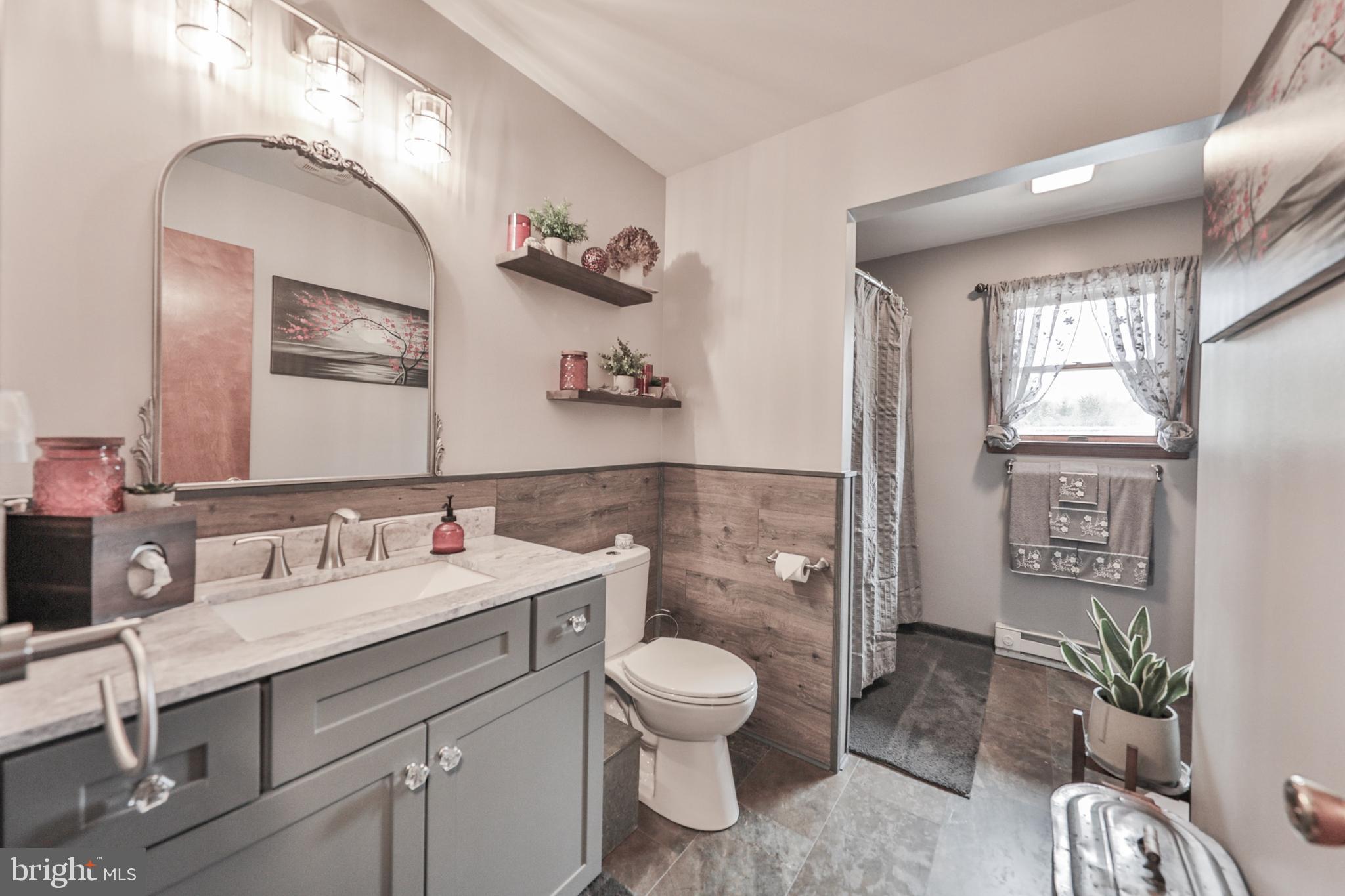 TOWAMENSING - Residential