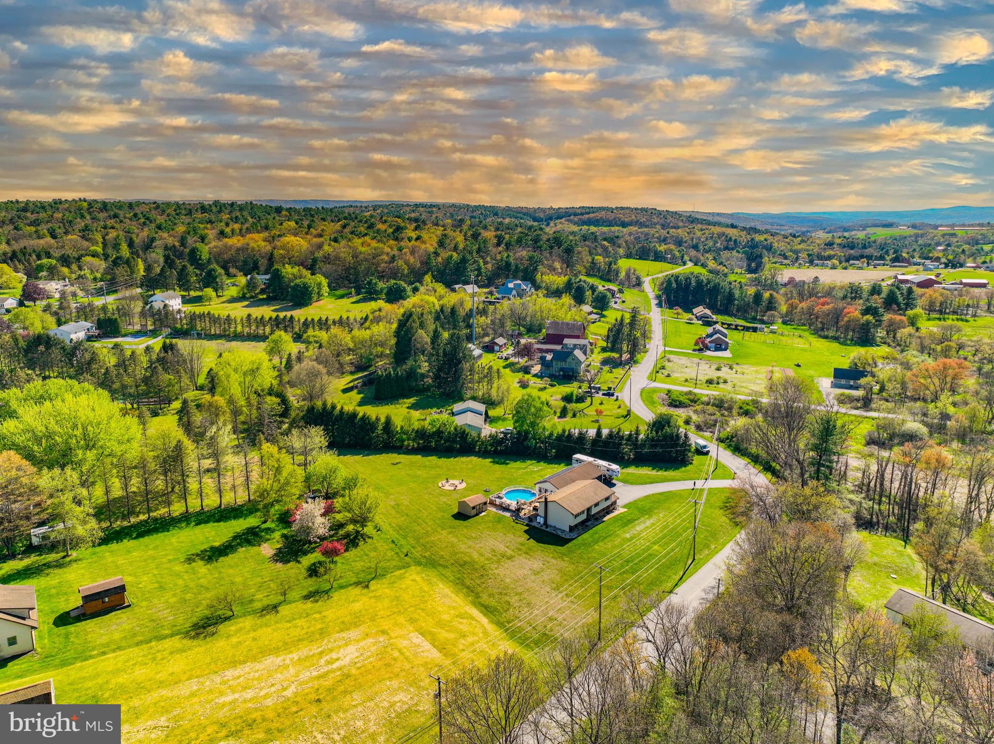 TOWAMENSING - Residential