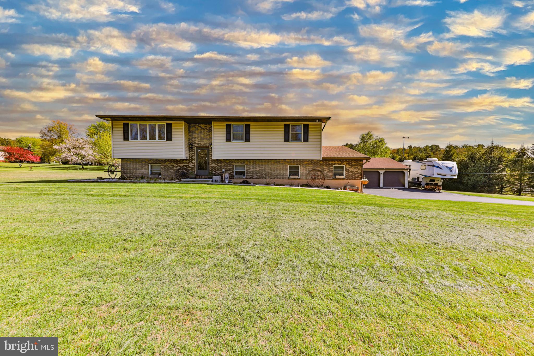 1040 W STAGECOACH ROAD