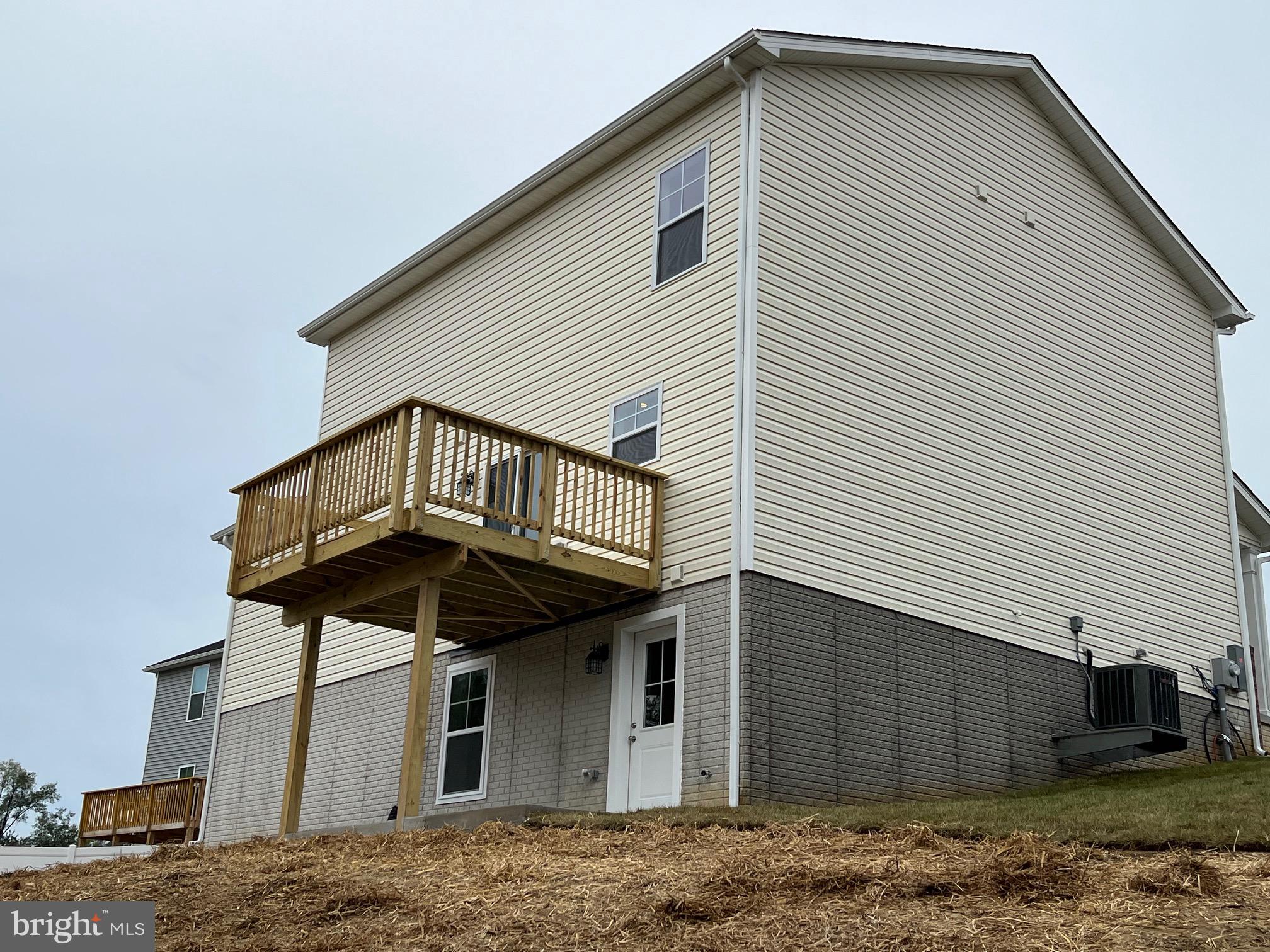 HERITAGE HILLS - Residential