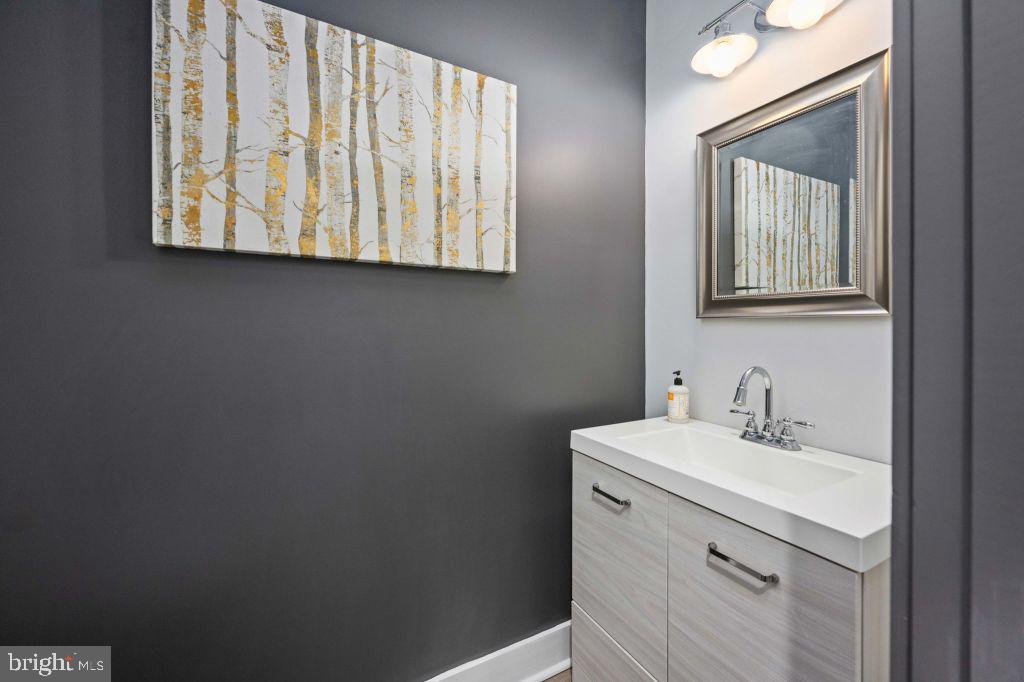 EAGLE BAY - Residential