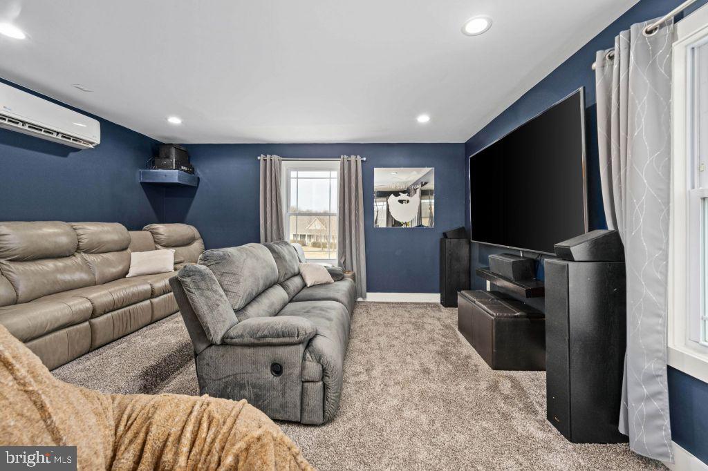 EAGLE BAY - Residential