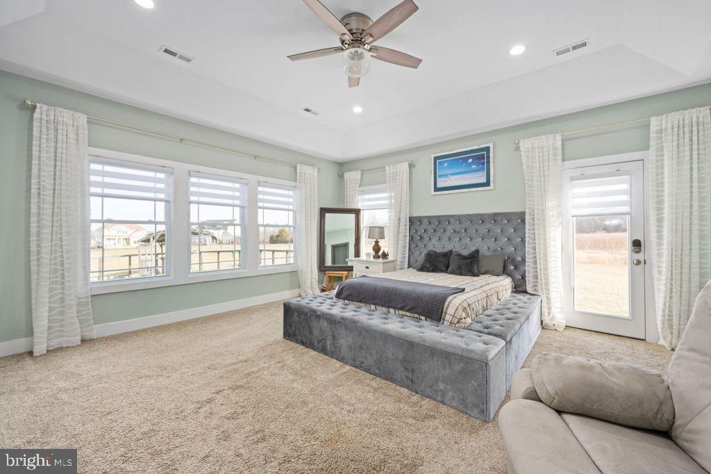 EAGLE BAY - Residential