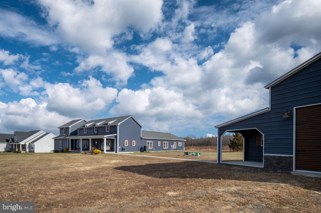 EAGLE BAY - Residential