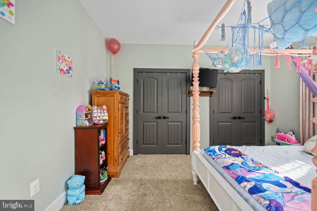 EAGLE BAY - Residential