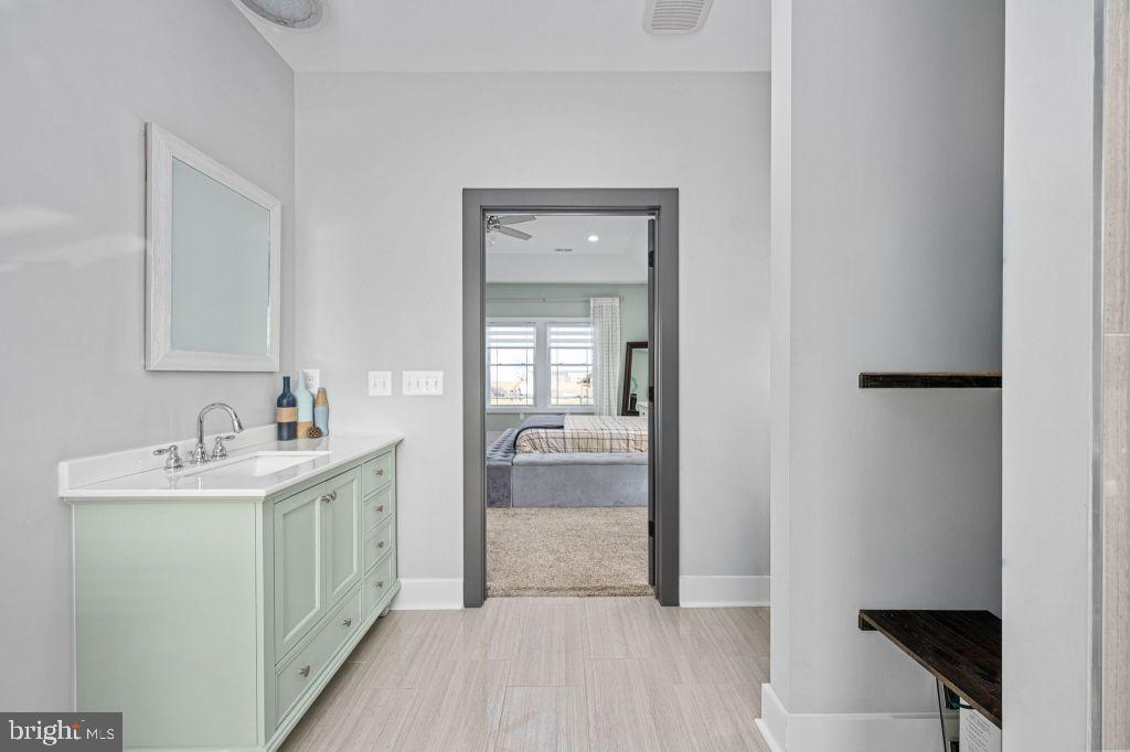 EAGLE BAY - Residential