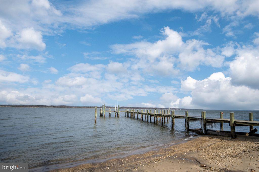 EAGLE BAY - Residential