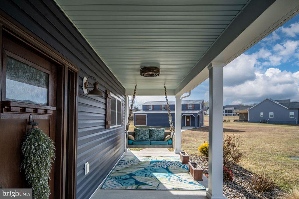 EAGLE BAY - Residential