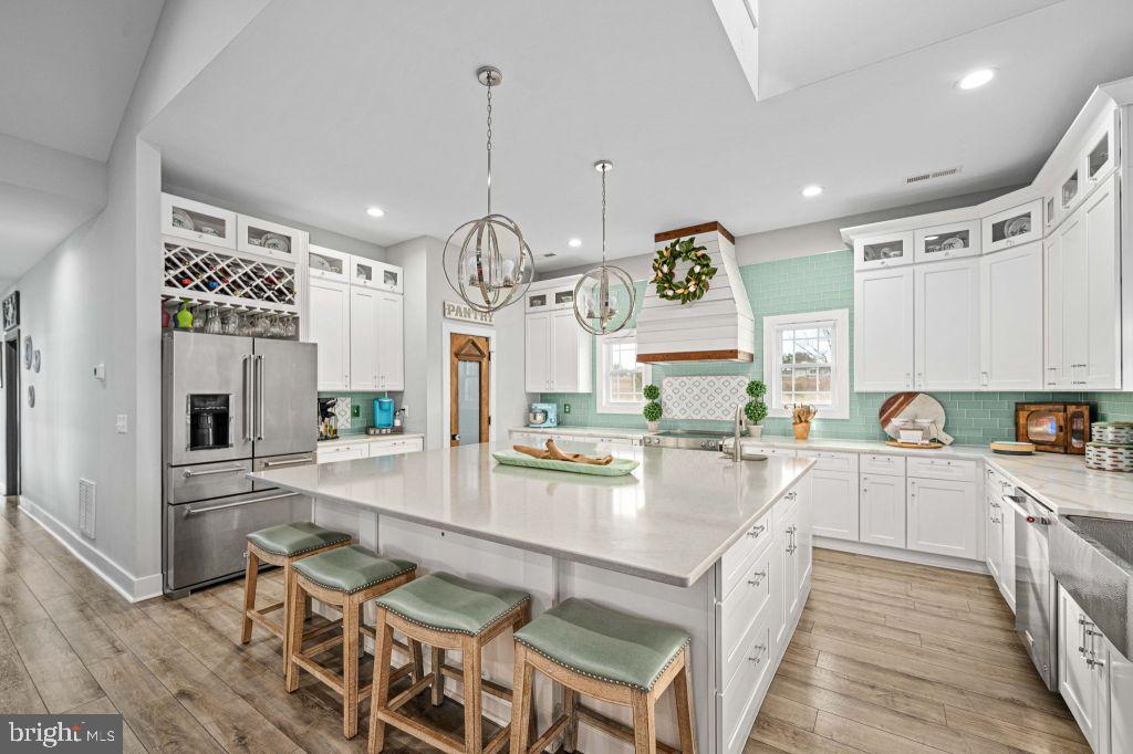 EAGLE BAY - Residential