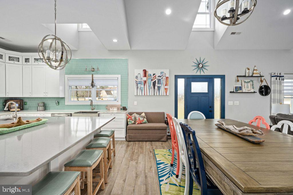 EAGLE BAY - Residential