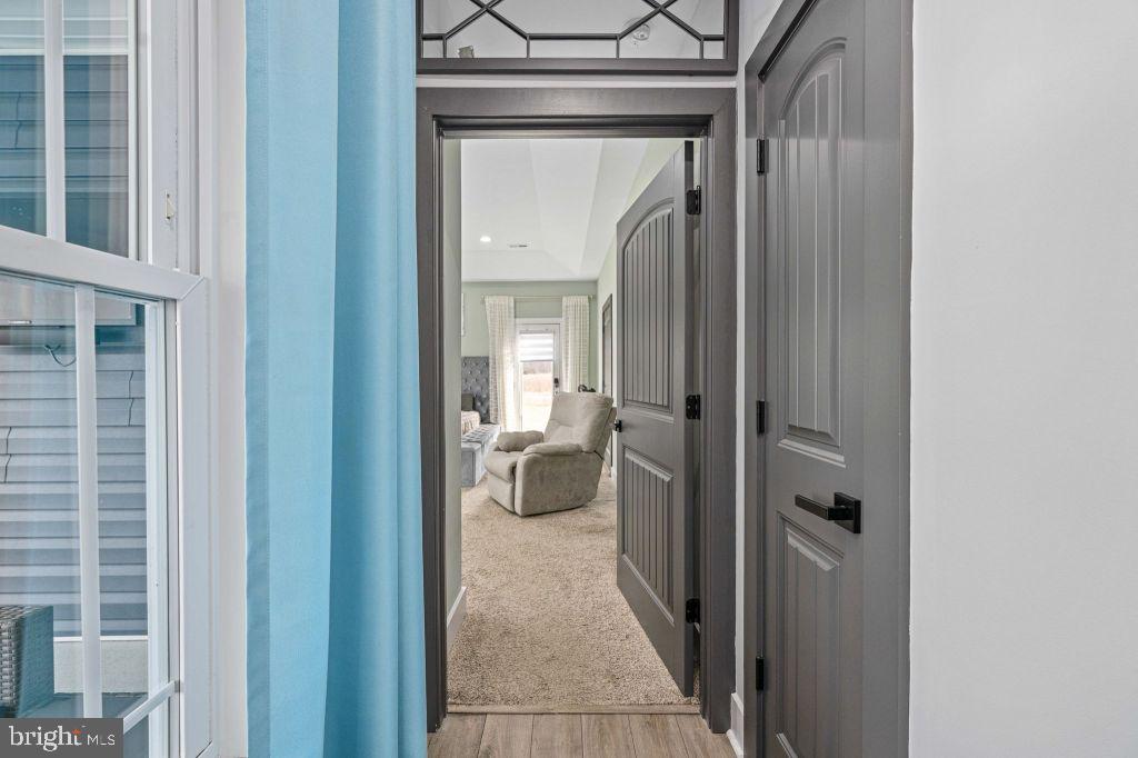 EAGLE BAY - Residential