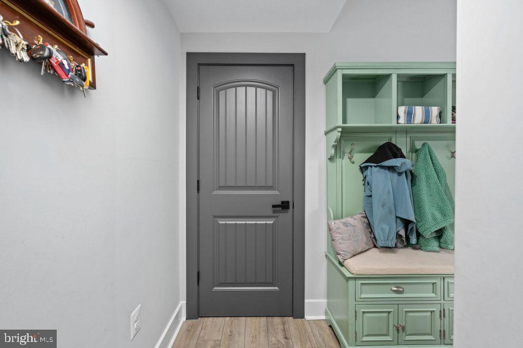 EAGLE BAY - Residential