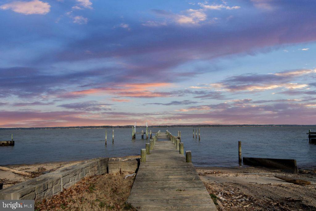 EAGLE BAY - Residential