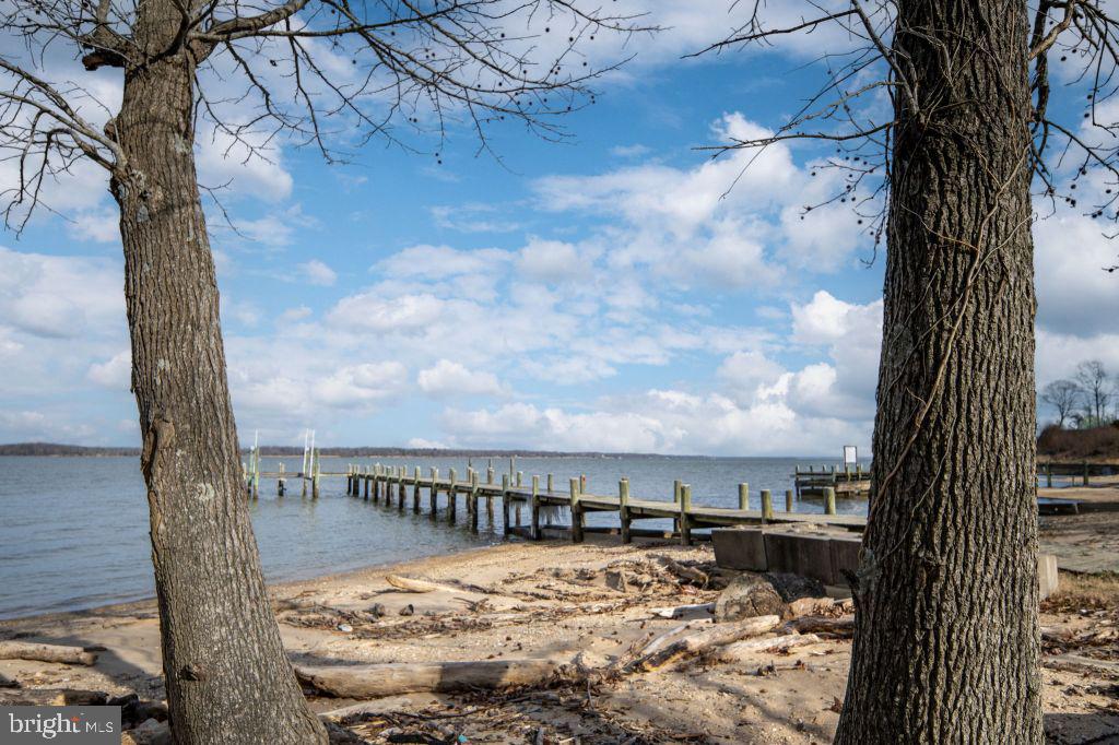 EAGLE BAY - Residential