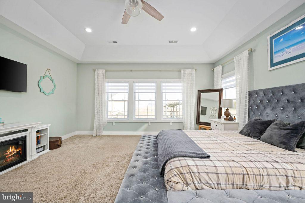 EAGLE BAY - Residential