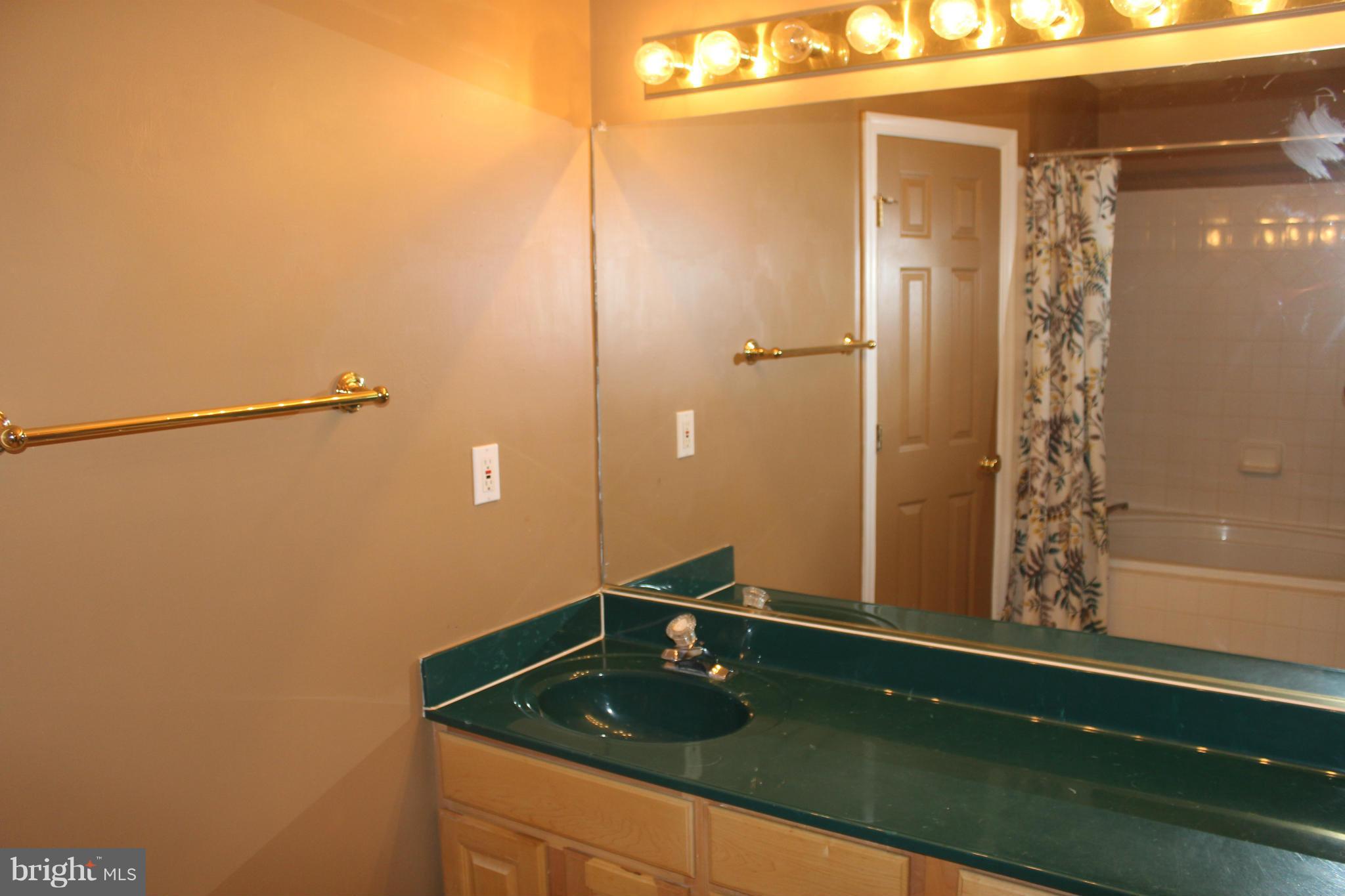 WICOMICO SHORES - Residential Lease