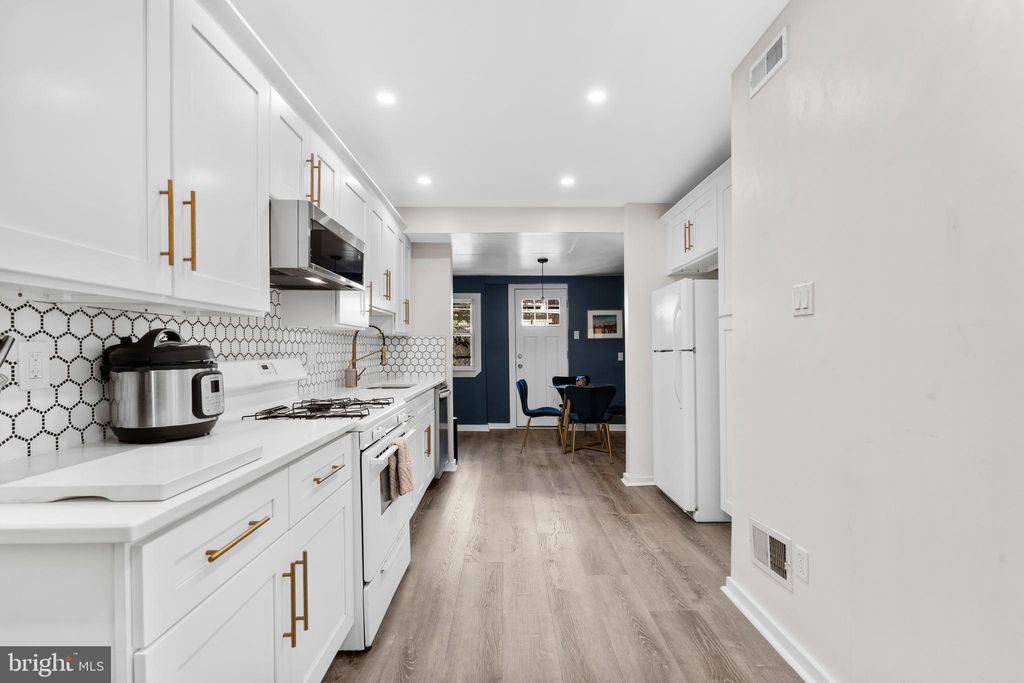 Photo of 2564 Kern Street, PHILADELPHIA, PA 19125 (MLS # PAPH2542156)