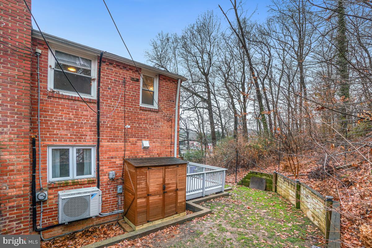 3829 S FOUR MILE RUN DRIVE