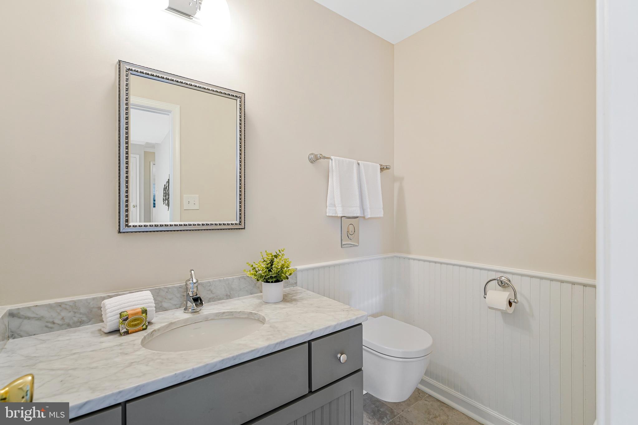 SOUTH RUN OAKS - Residential