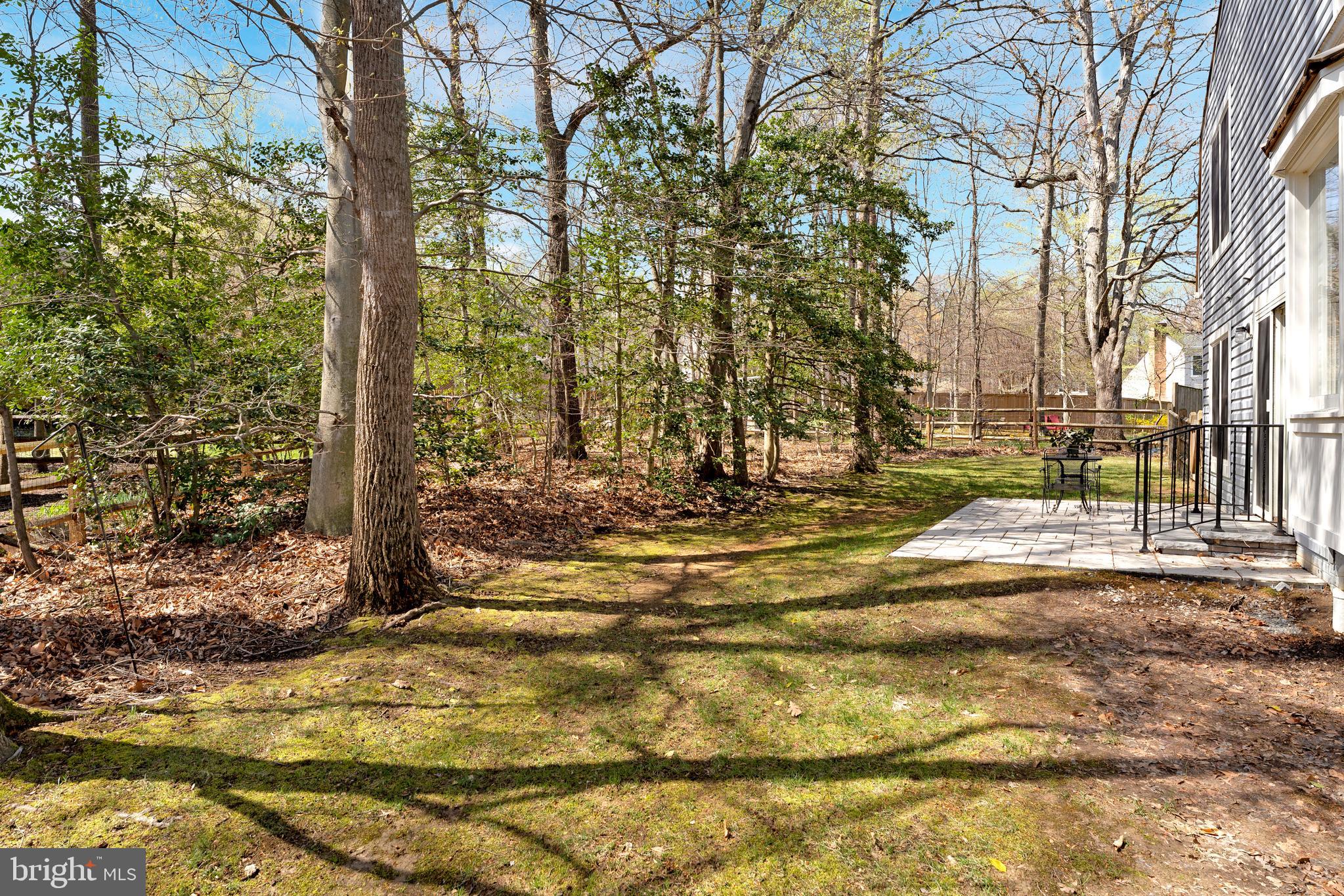 SOUTH RUN OAKS - Residential