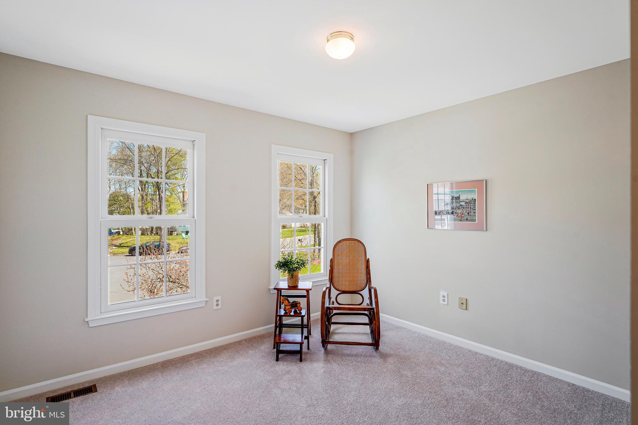 SOUTH RUN OAKS - Residential