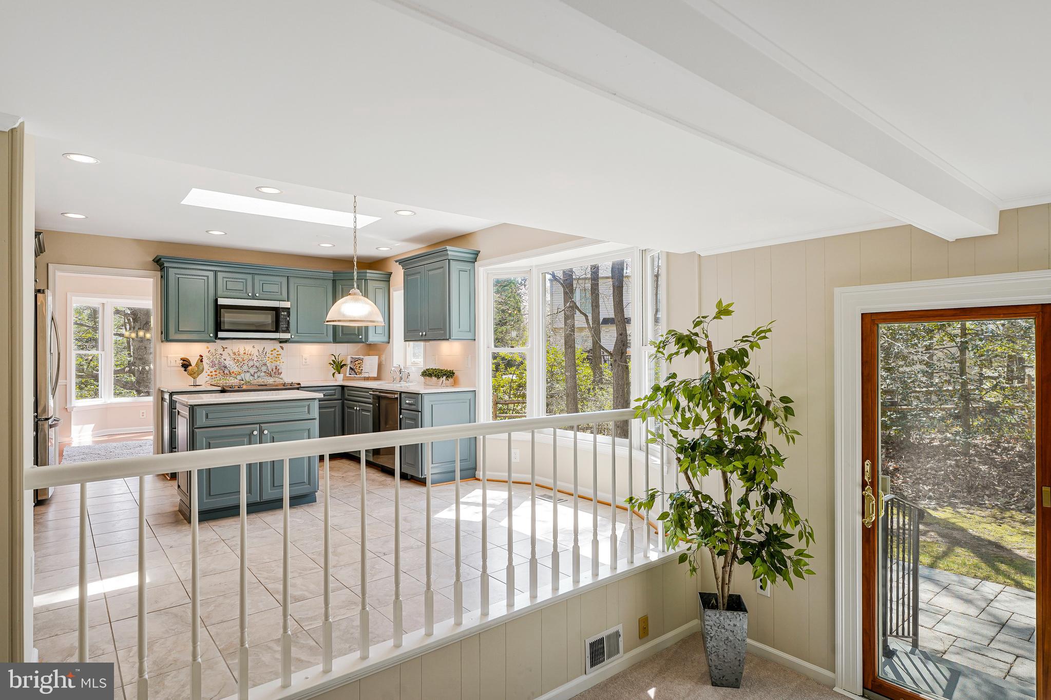 SOUTH RUN OAKS - Residential